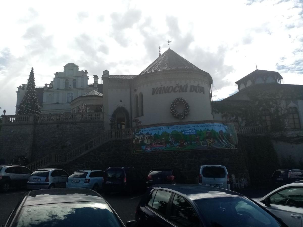 Vila Anton Karlovy Vary Exterior photo